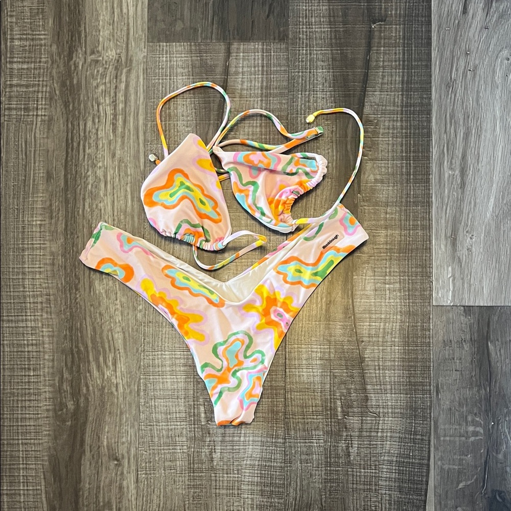 Colorful Blackbough small swim suite